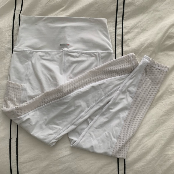 White Aerie Leggings - Picture 6 of 6
